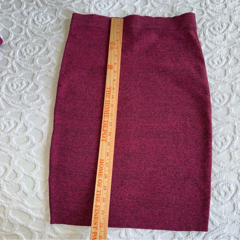 LuLu's NWOT 2 Piece Sweater Pencil Skirt Set - Picture 8 of 11